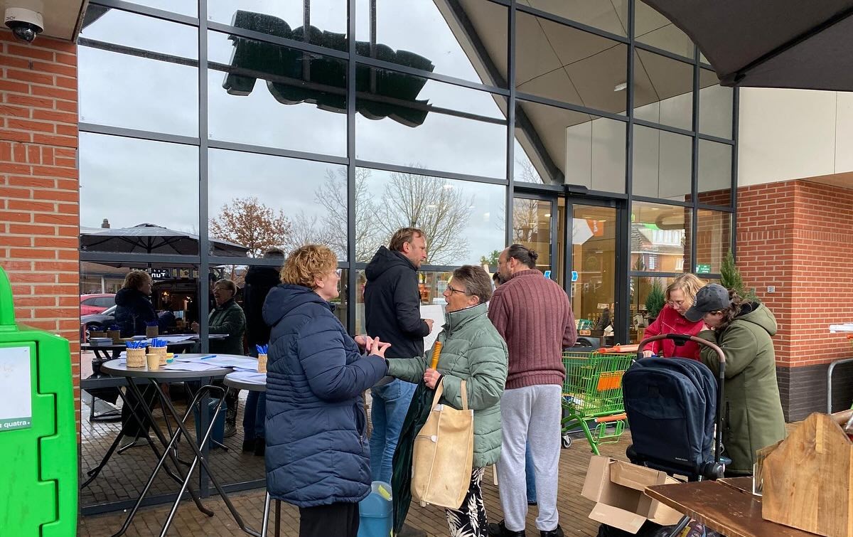 Meepraten Thuus in Nij Pekel