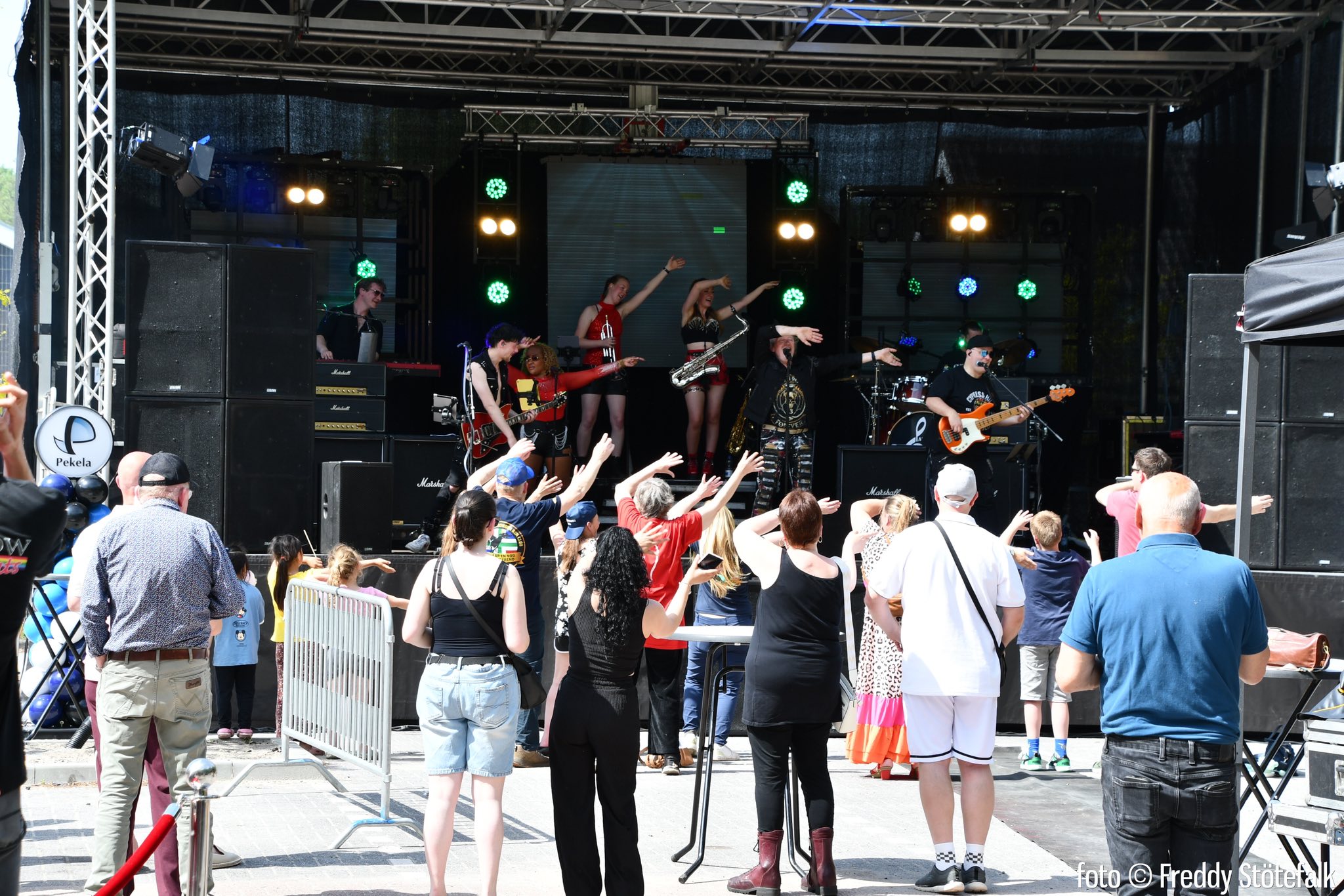 Opening Hooiwijk - Podium