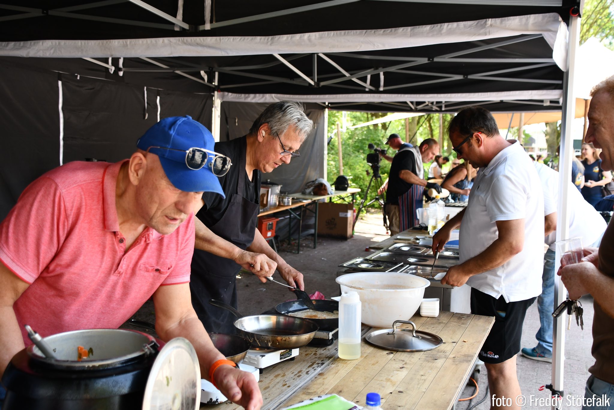 Opening Hooiwijk - Live cooking