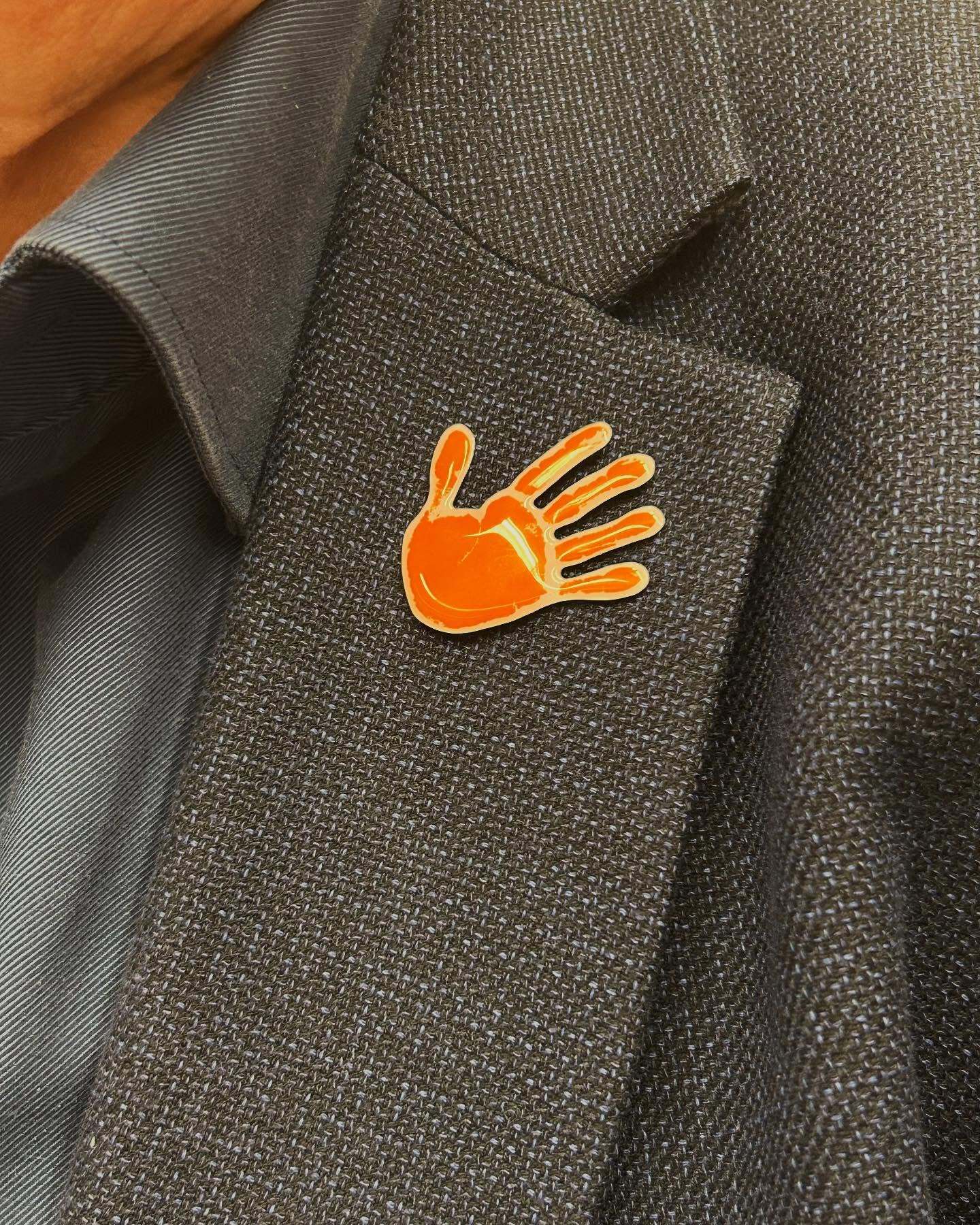 Orange Pin