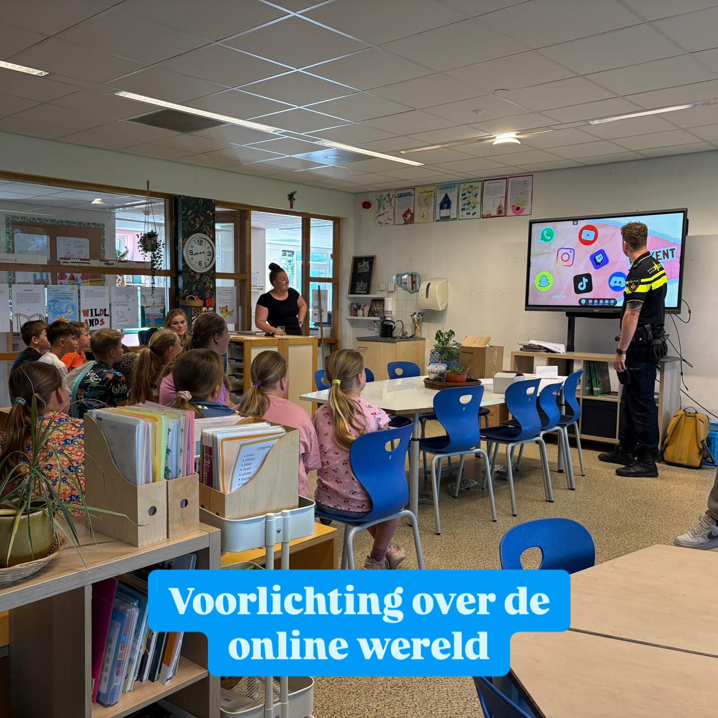 Voorlichting online wereld en telefoongebruik